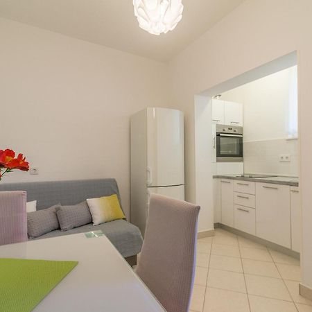 Apartments Tolic Biograd Na Moru Exterior foto