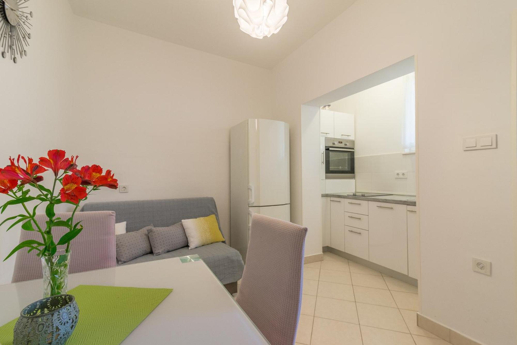 Apartments Tolic Biograd Na Moru Exterior foto